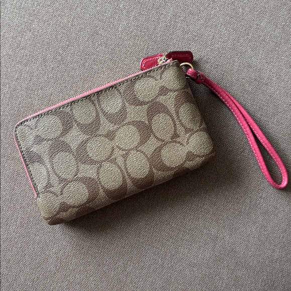 Coach Double Zip Wallet - Picture 2 of 7